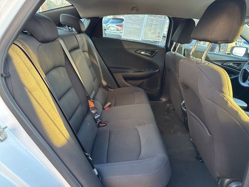 Used 2024 Chevrolet Malibu LT image 22