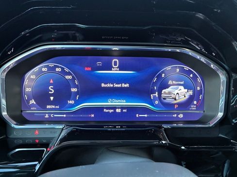 Used 2024 Chevrolet Silverado 1500 High Country w/ Technology Package image 19