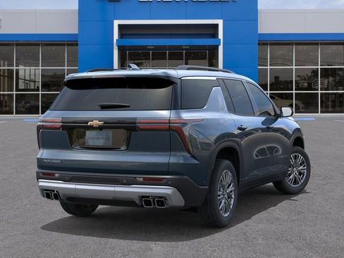 New 2026 Chevrolet Traverse LT FWD image 4