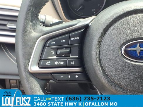 Used 2025 Subaru Outback Limited AWD/4WD image 16