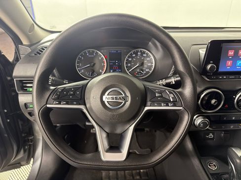 Used 2022 Nissan Sentra S image 15
