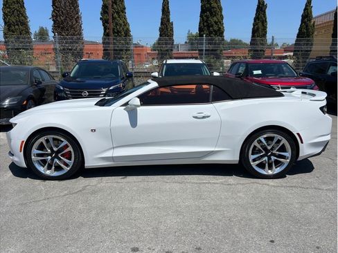 Used 2022 Chevrolet Camaro LT w/ RS Package RWD image 7