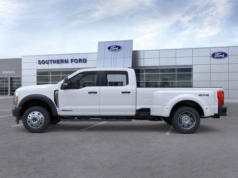 New 2026 Ford F450 XL image 3