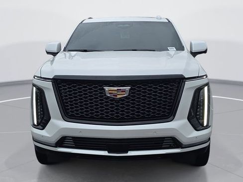 Certified 2025 Cadillac Escalade ESV Sport Platinum AWD/4WD image 8