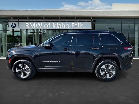 Used 2023 Jeep Grand Cherokee 4WD 4xe image 5