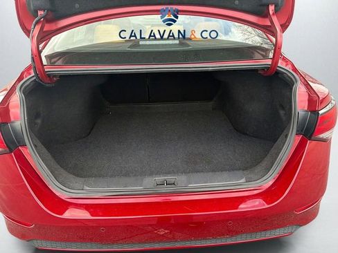 Used 2025 Nissan Sentra SV w/ SV Premium Package image 5