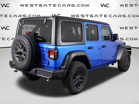 Used 2026 Jeep Wrangler Unlimited Sport AWD/4WD image 39