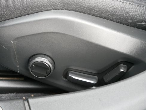 Used 2022 Volvo V90 B6 Cross Country w/ Advanced Package image 20