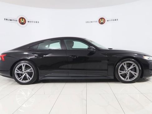 Used 2023 Audi e-tron GT Premium Plus image 2