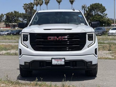 New 2026 GMC Sierra 1500 Elevation AWD/4WD image 2