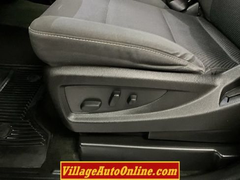 Used 2017 GMC Sierra 1500 SLE w/ Elevation Edition AWD/4WD image 16