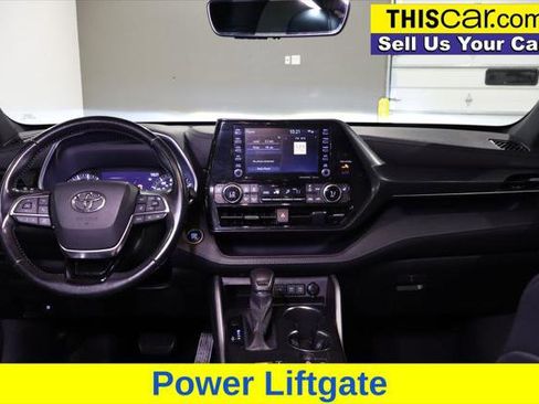 Used 2021 Toyota Highlander XSE image 18