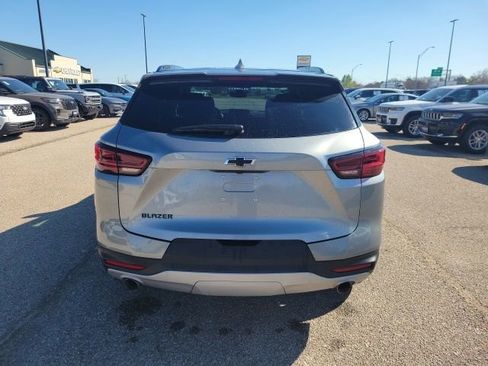Used 2025 Chevrolet Blazer LT w/ Midnight/Sport Edition image 23