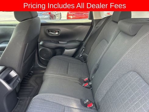 Used 2025 Honda HR-V LX image 12
