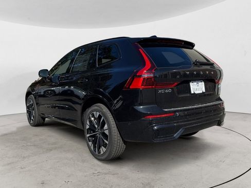 New 2026 Volvo XC60 T8 Ultra w/ Protection Package Premier AWD/4WD image 4
