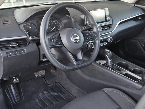 Used 2023 Nissan Altima 2.5 S image 24
