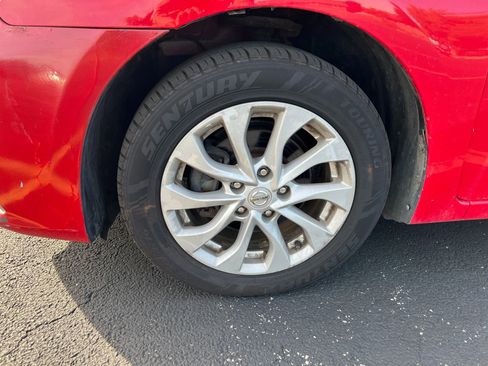 Used 2018 Nissan Sentra SV image 5