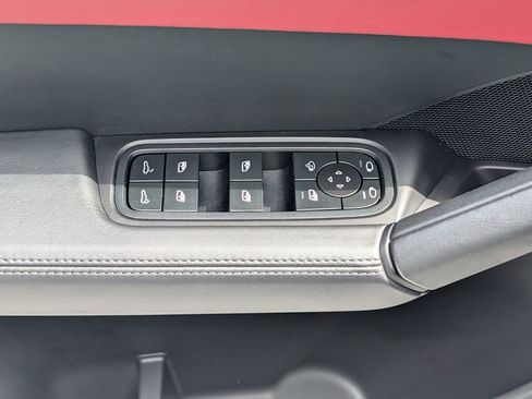 Used 2025 Porsche Cayenne GTS image 16