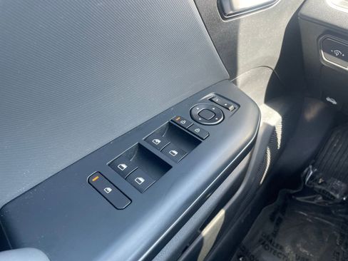 Used 2025 Kia K4 LXS FWD image 18