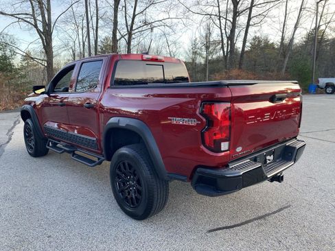 Used 2023 Chevrolet Colorado Trail Boss w/ Technology Package image 5