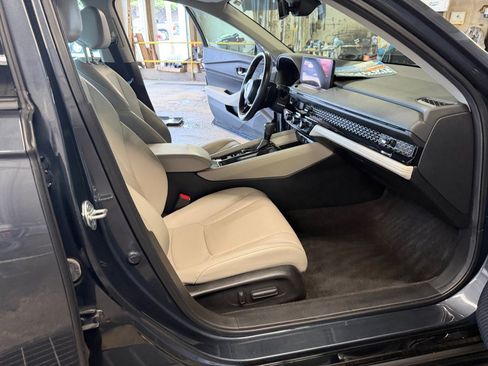 Used 2023 Honda Accord EX-L image 32