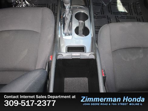 Used 2024 Chevrolet Malibu LT image 16