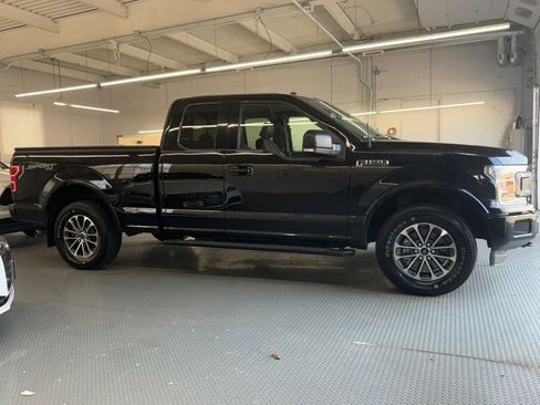 Used 2018 Ford F150 XLT w/ Equipment Group 302A Luxury image 6