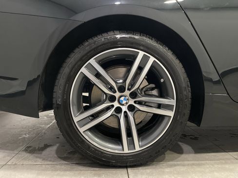 Certified 2023 BMW 530i xDrive 530i xDrive w/ Convenience Package image 9