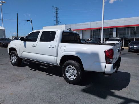 Used 2023 Toyota Tacoma SR image 3