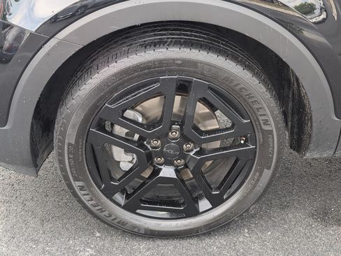 Used 2025 Kia Telluride SX X-Line AWD/4WD image 13