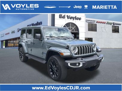 Used 2025 Jeep Wrangler Unlimited Sahara w/ Safety Group