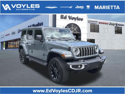 Used 2025 Jeep Wrangler Unlimited Sahara w/ Safety Group AWD/4WD image 1