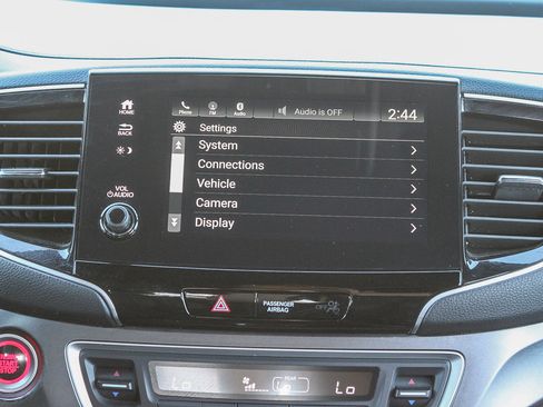 Used 2022 Honda Pilot Sport image 16