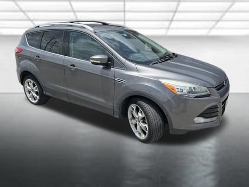 Used 2013 Ford Escape Titanium w/ Parking Technology Pkg AWD/4WD image 2