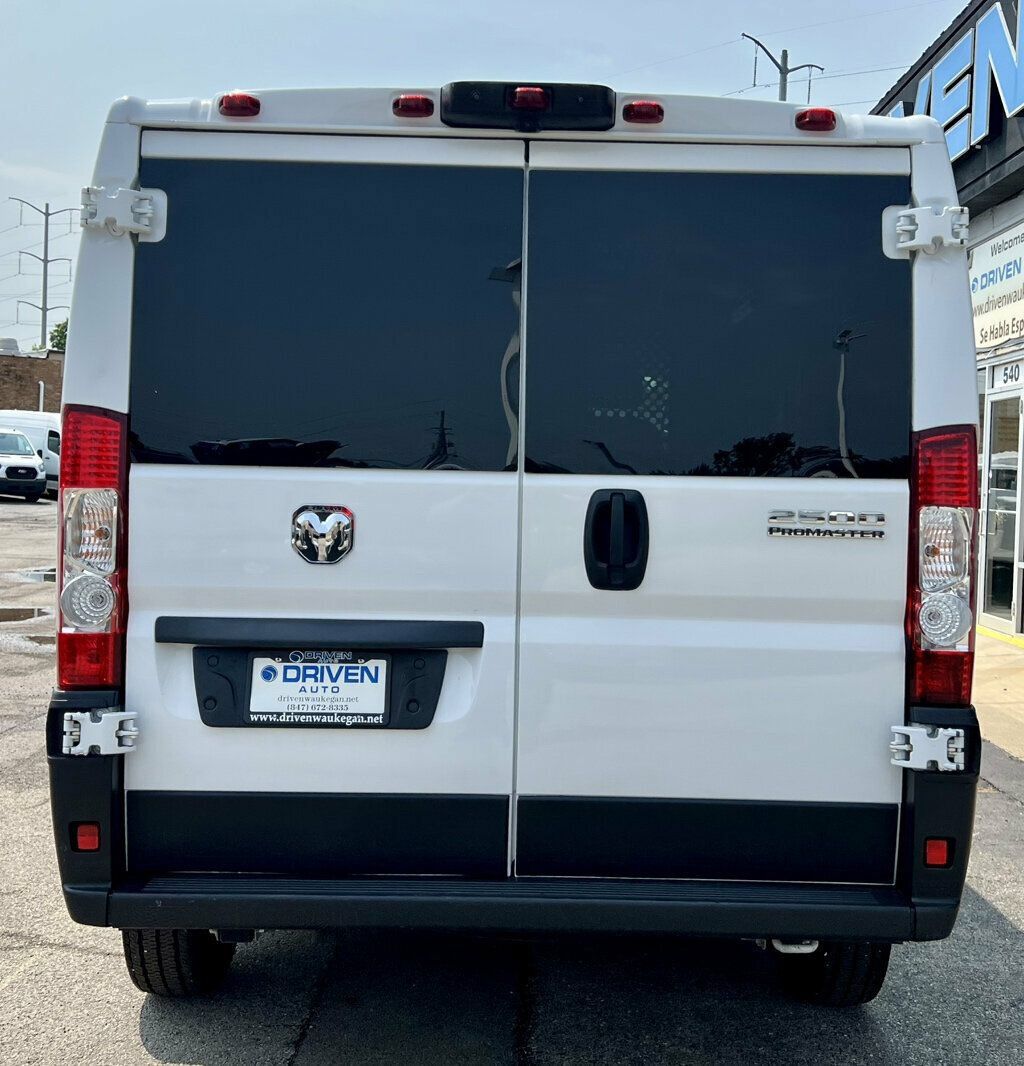 Used 2025 RAM ProMaster 2500 w/ U-Haul Equipment Group FWD image 28