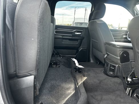 Used 2024 RAM 2500 Big Horn w/ Bed Utility Group image 12