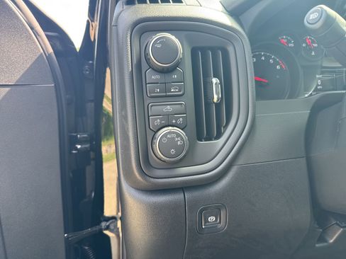New 2026 Chevrolet Silverado 1500 Custom w/ Turbomax Blackout Package AWD/4WD image 19