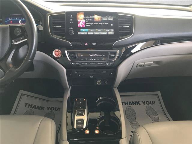 Used 2019 Honda Pilot Touring image 16