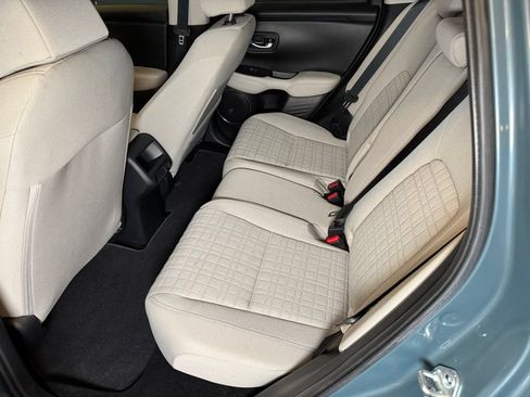 Used 2025 Honda HR-V LX image 21
