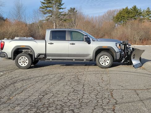 New 2026 GMC Sierra 2500 Pro w/ Convenience Package AWD/4WD image 8
