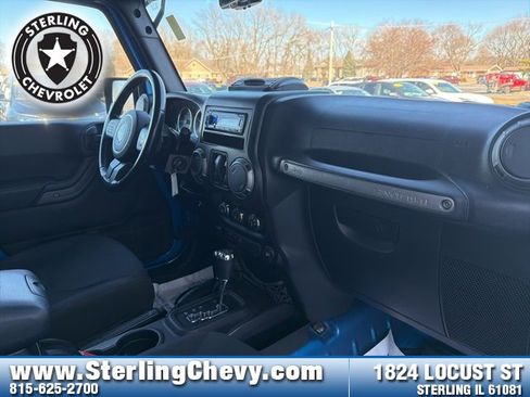 Used 2016 Jeep Wrangler Sport image 11