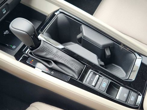 Used 2026 Honda Accord EX-L image 16