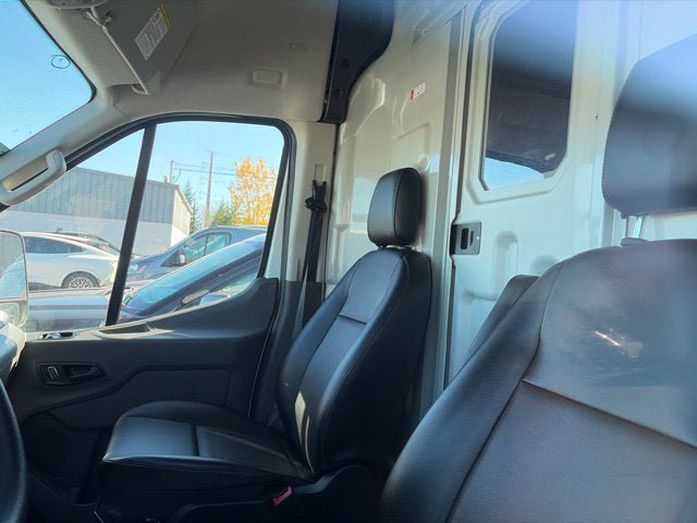 Used 2024 Ford Transit 250 148 High Roof Extended AWD w/ Load Area Protection Package image 13