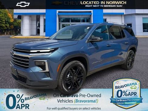 New 2026 Chevrolet Traverse LT w/ Driver Confidence Package FWD image 1