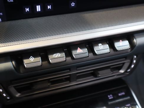 Used 2021 Porsche 911 Carrera S image 32