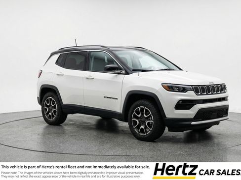 Used 2025 Jeep Compass Trailhawk AWD/4WD image 1