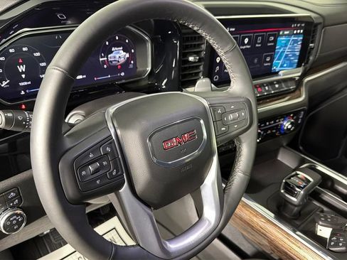 Used 2026 GMC Sierra 1500 Elevation w/ Elevation Premium Package AWD/4WD image 24