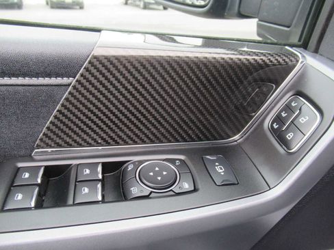 Used 2024 Ford F250 Lariat w/ Lariat Ultimate Package image 29