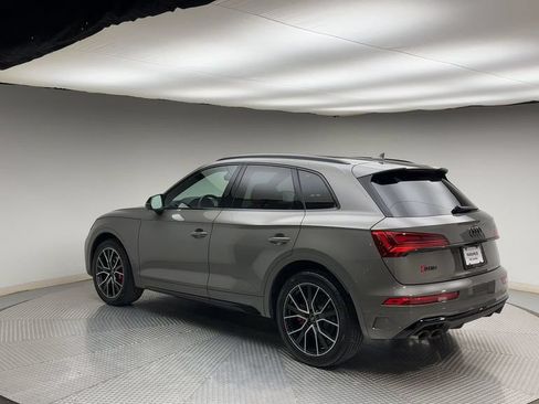 Used 2023 Audi SQ5 Premium Plus w/ Premium Plus Package AWD/4WD image 4