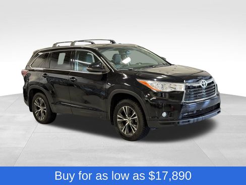 Used 2016 Toyota Highlander XLE image 7